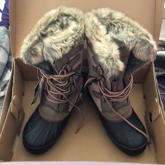 Women’s Khombu boots